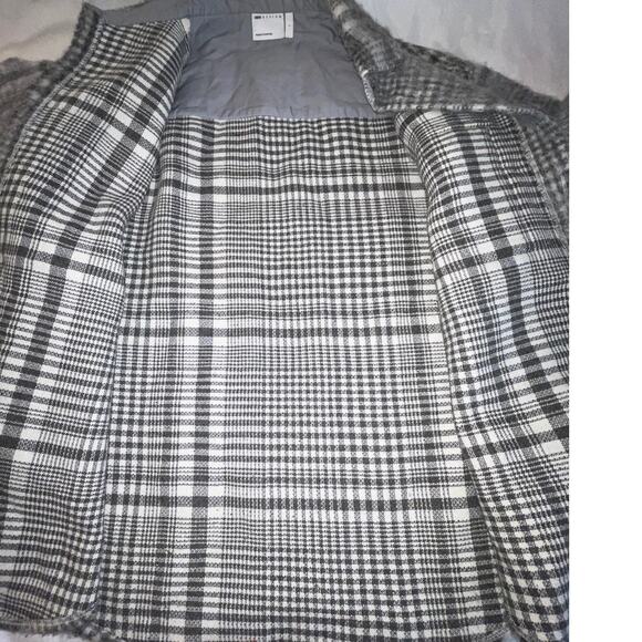 Asos Design Plaid Shacket - Size L - Very Soft & Cozy! - Picture 4 of 10